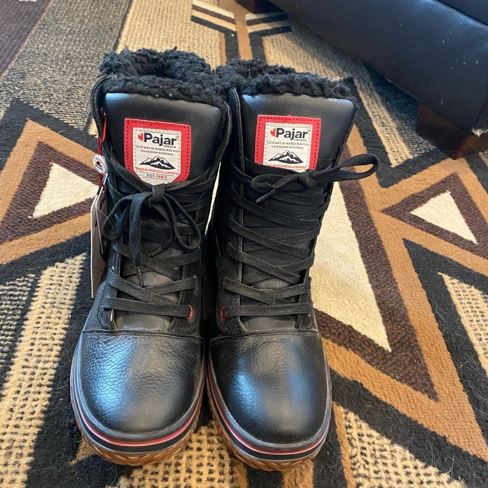 BRAND NEW PAJAR BOOTS